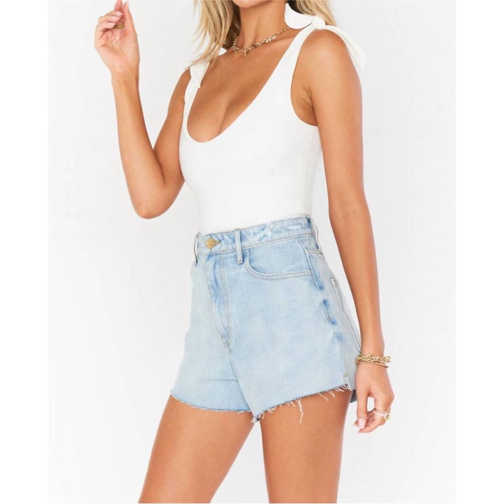 Show me your MuMu Arizona high waisted short